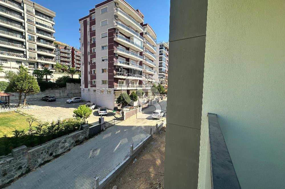 Bayraklı Körfez Mh Kapalı Mutfak Kiralık 2+1 Sıfır Daire