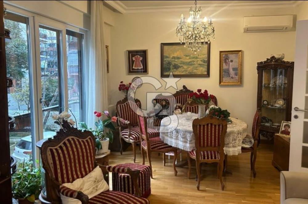 Selamiçeşme Sahil Tarafında Yeni Arakat Satılık 3+1 Daire 