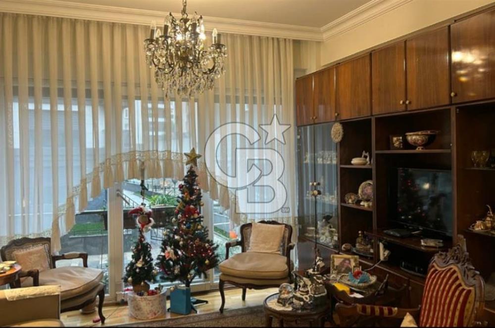 Selamiçeşme Sahil Tarafında Yeni Arakat Satılık 3+1 Daire 