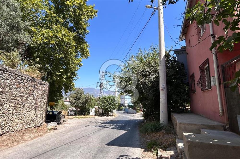 AŞAĞIKIZILCA’DA KİRALIK İKİ KATLI BAHÇELİ MÜSTAKİL EV