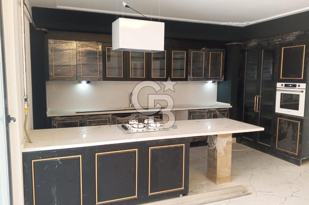 COLDWELL BANKER'den TECDE MACAR MİLYONER de SATILIK REZİDANS