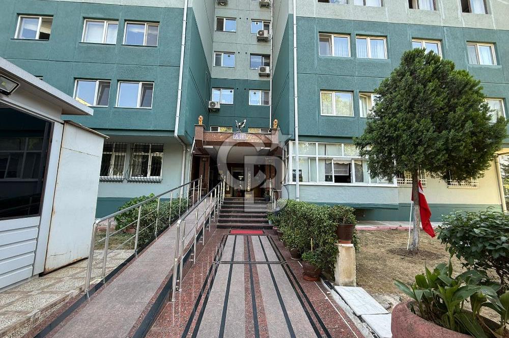 Ataköy 5.Kısım'da, Merkezi, Full Eşyalı Özel Tasarım ve Mimari