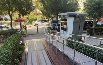 Ataköy 5.Kısım'da, Merkezi, Full Eşyalı Özel Tasarım ve Mimari