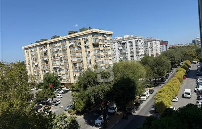 Ataköy 5.Kısım'da, Merkezi, Full Eşyalı Özel Tasarım ve Mimari