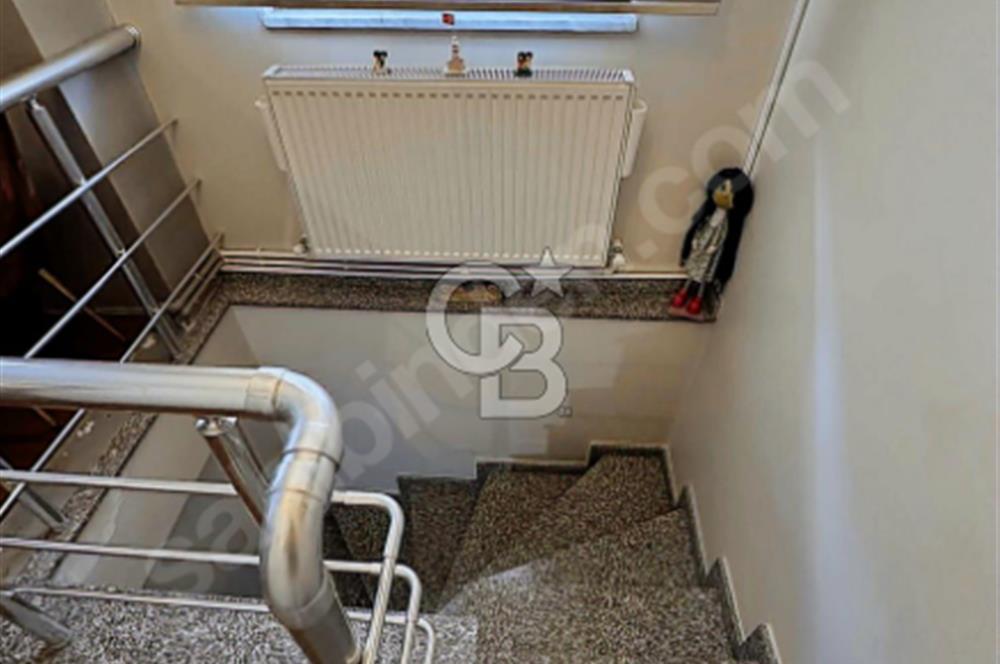 BURHANİYE METROBÜSÜN HEMEN YANINDA 2+1 ZEMİN DUBLEKS