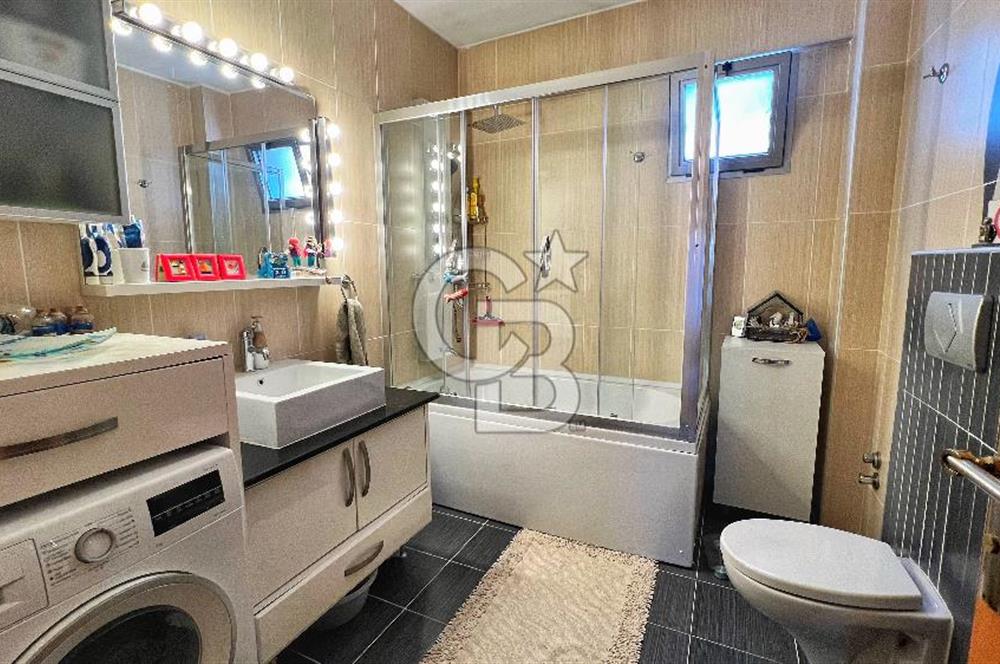 Atakent Yalı mahallesi’nde 4+1 Satılık Da