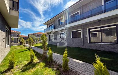 ÇANDARLI MERKEZDE  SİTE İÇİNDE SIFIR 1+1  SATILIK DAİRE