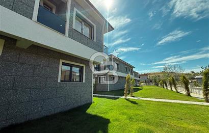 ÇANDARLI MERKEZDE  SİTE İÇİNDE SIFIR 1+1  SATILIK DAİRE