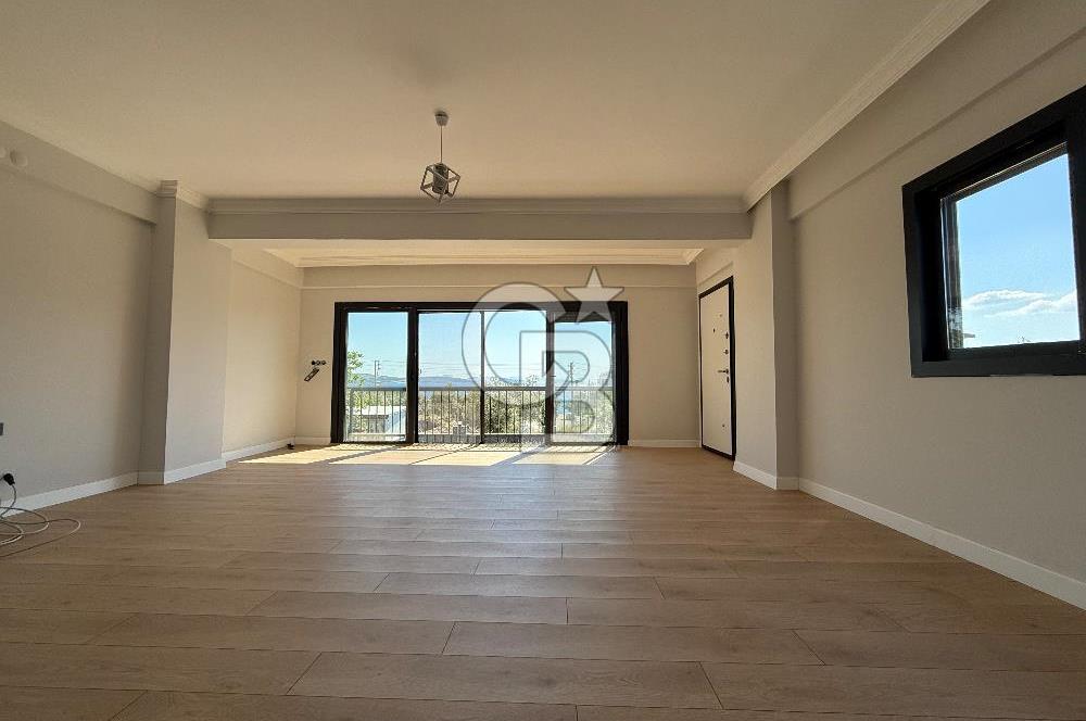Deniz Manzaralı Plaja 2 Dakika Mesafede Satılık Lüks Villa