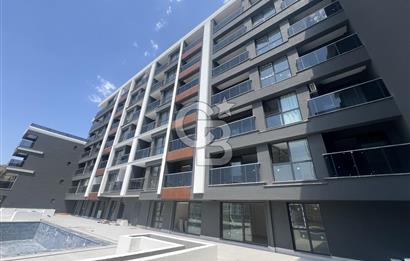 Küçükçiğli Atlas Life Sitesinde 1+1 Satılık Havuz Cephe Daire