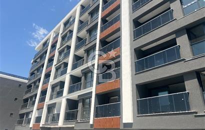 Küçükçiğli Atlas Life Sitesinde 1+1 Satılık Havuz Cephe Daire