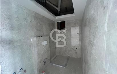 Küçükçiğli Atlas Life Sitesinde 1+1 Satılık Havuz Cephe Daire