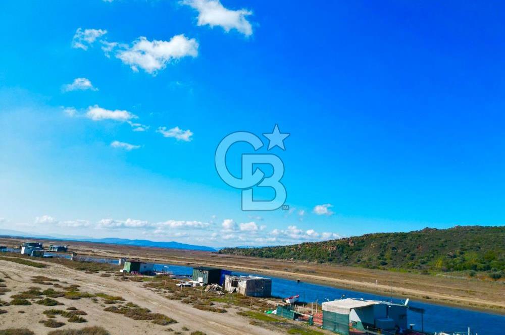 FOÇA YENİBAĞARASINDA KENDİ TAPUSU OLAN TARLA