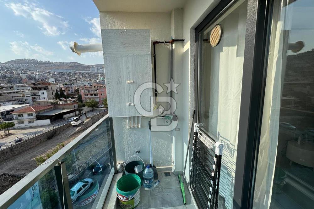 BAYRAKLI OSMANGAZİ'DE YATIRIMLIK, ARA KAT, SATILIK 1+1 KÖŞE DAİRE