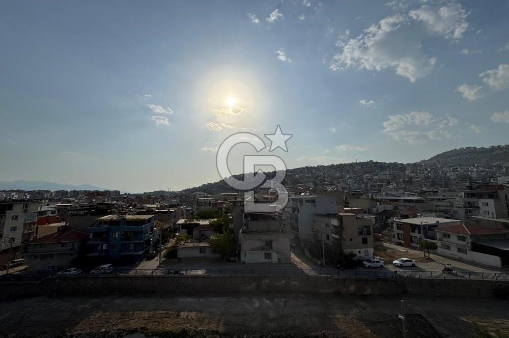 BAYRAKLI OSMANGAZİ'DE YATIRIMLIK, ARA KAT, SATILIK 1+1 KÖŞE DAİRE