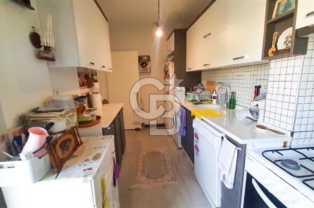 Çeşmealtı nda deniz manzaralı satılık villa