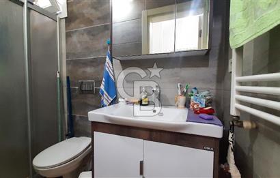 Çeşmealtı nda deniz manzaralı satılık villa