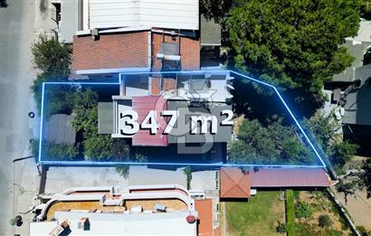 Çeşmealtı nda deniz manzaralı satılık villa