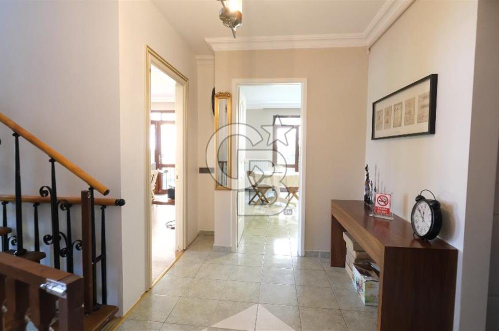 Dikmen Vadisinde Konut ve İşyerine Uygun Doğayla İç İçe Bahçe Kullanımlı Triblex Daire