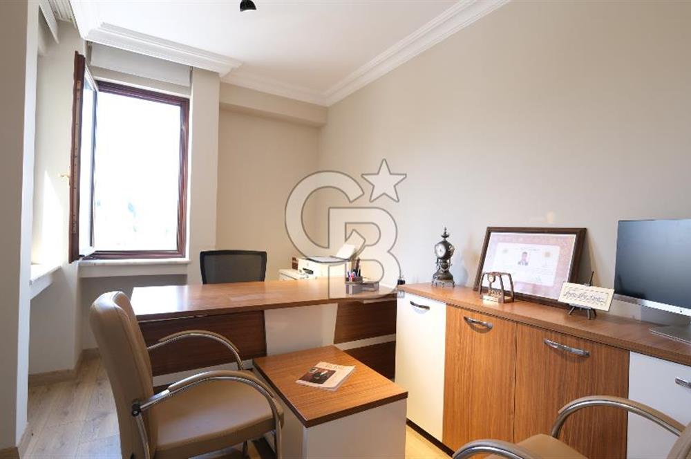 Dikmen Vadisinde Konut ve İşyerine Uygun Doğayla İç İçe Bahçe Kullanımlı Triblex Daire