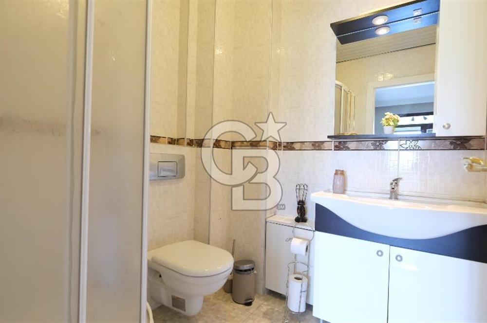 Dikmen Vadisinde Konut ve İşyerine Uygun Doğayla İç İçe Bahçe Kullanımlı Triblex Daire