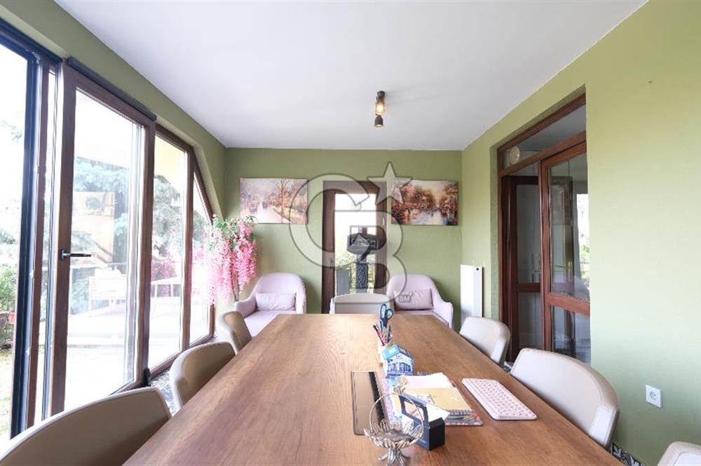 Dikmen Vadisinde Konut ve İşyerine Uygun Doğayla İç İçe Bahçe Kullanımlı Triblex Daire