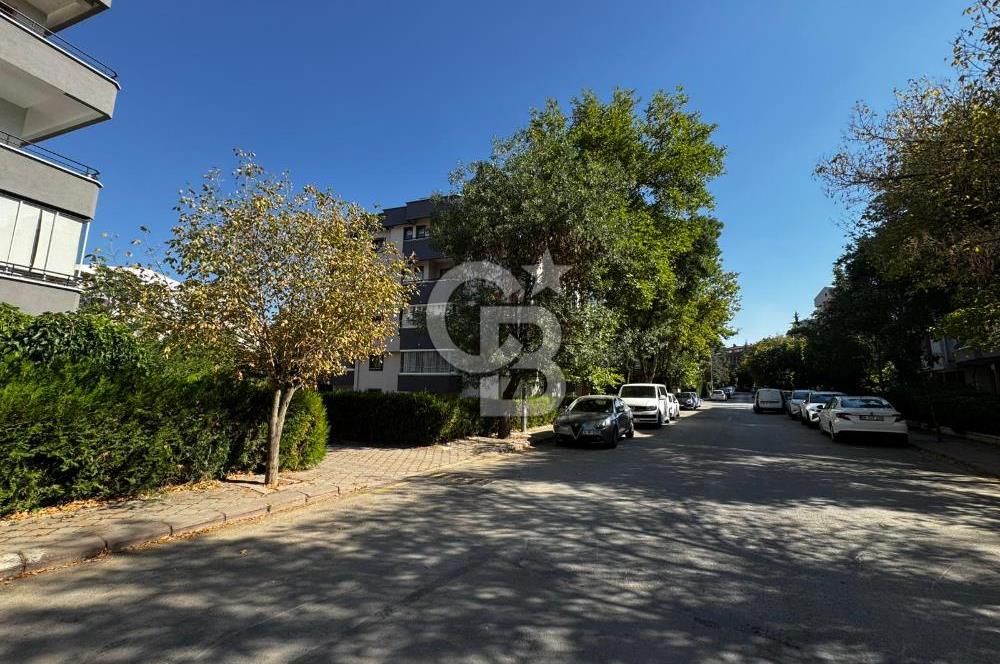 ÇANKAYA/ATAKULE'YE YÜRÜME MESAFESİNDE/FULL EŞYALI/KAPALI GARAJLI 2+1 KİRALIK DAİRE