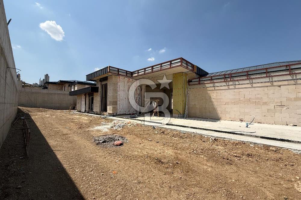 İncek'te Atılım Üniversitesi Yakını Sıfır Lüks Villa 