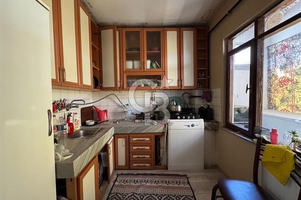 İZNİK MERKEZDE FIRSAT 3 KATLI SATILIK MÜSTAKİL BİNA
