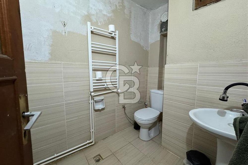 İZNİK MERKEZDE FIRSAT 3 KATLI SATILIK MÜSTAKİL BİNA