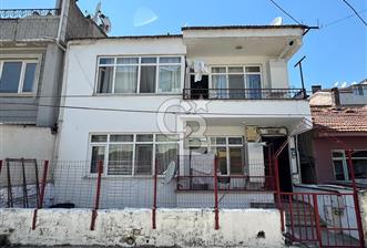 İZNİK MERKEZDE FIRSAT 3 KATLI SATILIK MÜSTAKİL BİNA