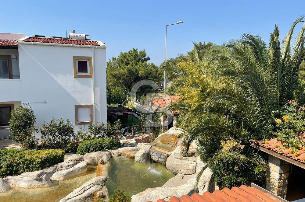 KONACIK'TA, HAVUZLU SİTEDE SATILIK 2+1 ÜST KAT DAİRE
