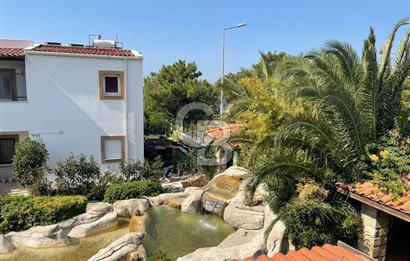 KONACIK'TA, HAVUZLU SİTEDE SATILIK 2+1 ÜST KAT DAİRE