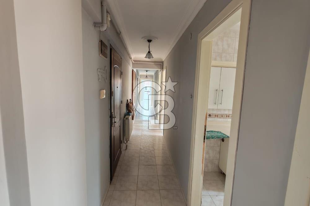 Önder Caddesinde Ptt Yanı Satılık 3+1