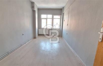 ÇANAKKALE ESENLER'DE MERKEZİ LOKASYONDA 3+1 KİRALIK DAİRE