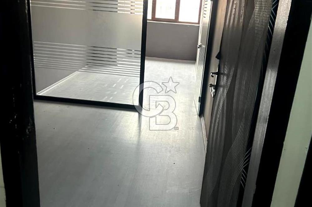 AVCILAR MERKEZ MARMARA CADDESİNDE KİRALIK OFİS