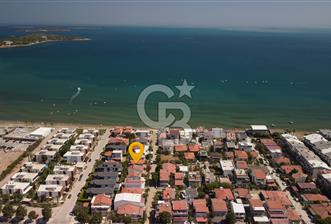 Urla Kalabak'ta Deniz Manzaralı Tam Müstakil 4+1 Villa Satılık