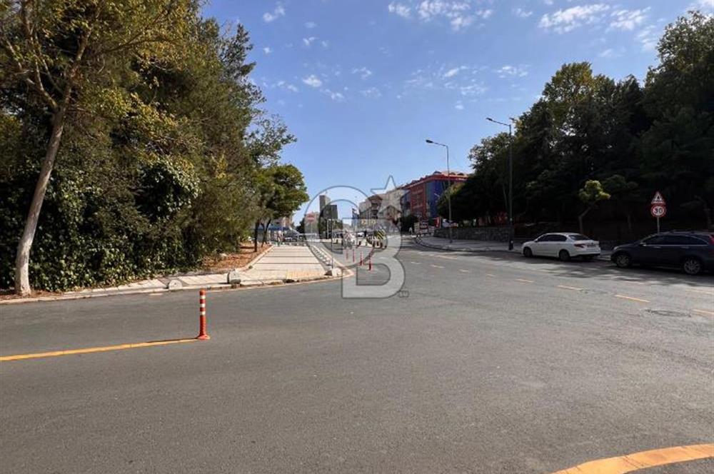 Veysel Karani Metroya Yürüme Mesafesinde 3+1 Kiralık Daire..
