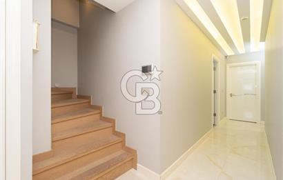 ERENKÖY BAĞDAT CADDESİNE YAKIN KATTA TEK 285 M2 4+1 DUBLEKS
