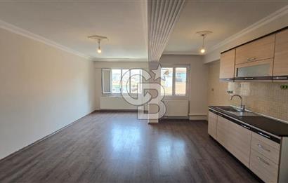 Konak Güzelyalı'da Satılık Merkezi Konum 3+1 Satılık Daire