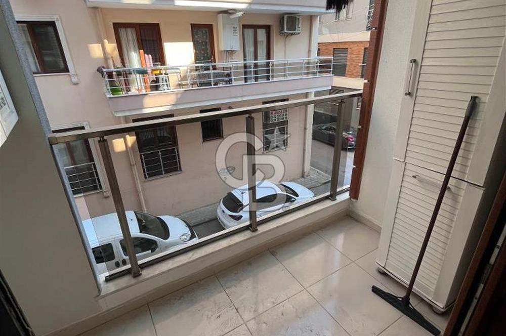 Karşıyaka Demirköprü Mahallesinde Kiralık 2+1 Daire