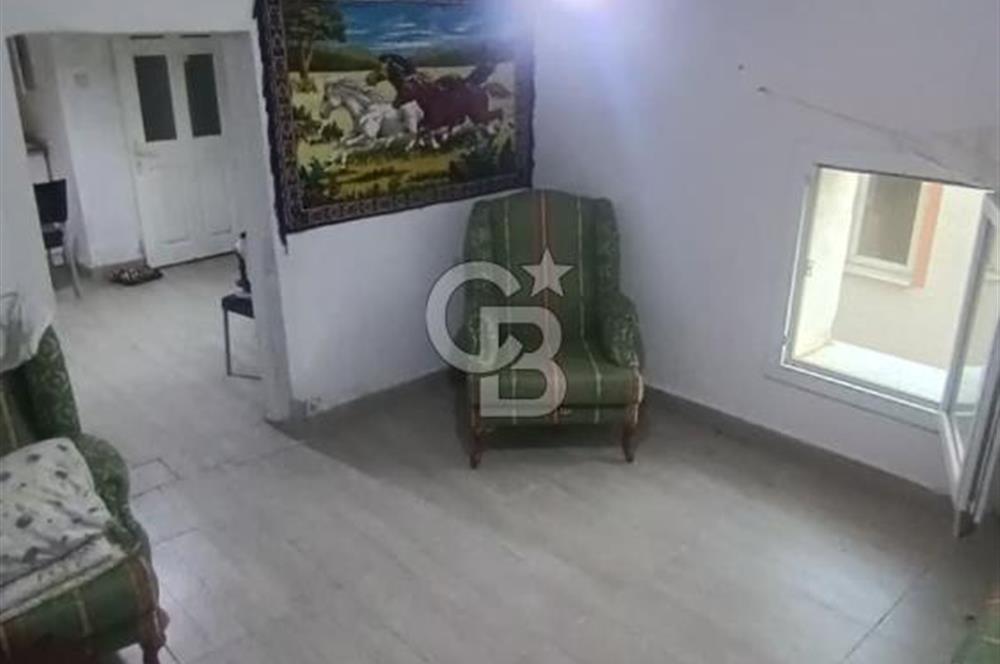 BEYLERDE BAHÇELİ MÜSTAKİL EV