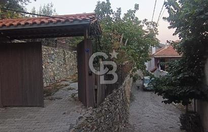 BEYLERDE BAHÇELİ MÜSTAKİL EV