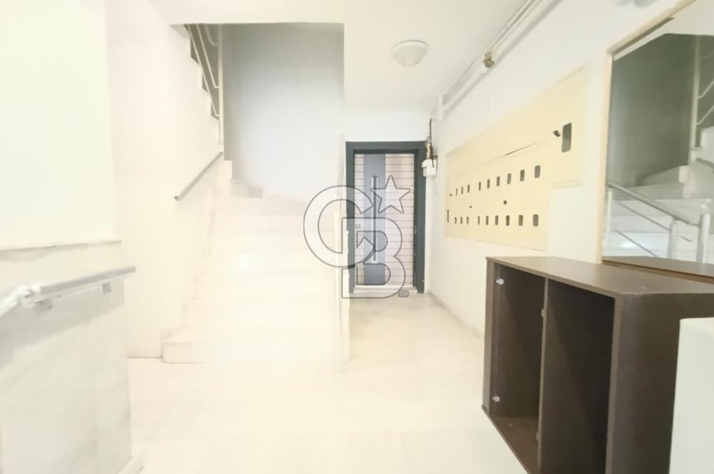 Bostanlı da Satılık 3+1 Giriş Kat Daire