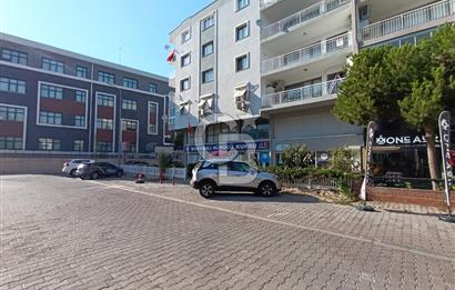 Bostanlı da Satılık 3+1 Giriş Kat Daire