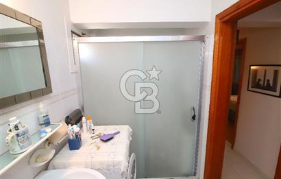 Urla Kalabak'ta Deniz Manzaralı Tam Müstakil 4+1 Villa Satılık