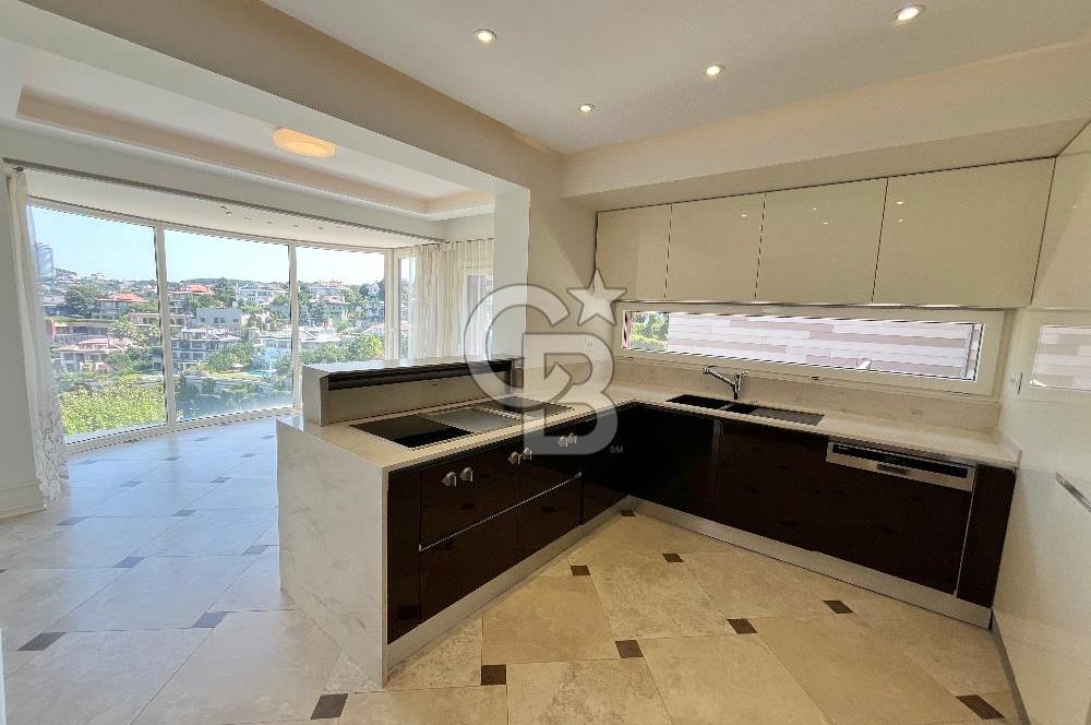 BEYKOZ ACARKENT'TE BR TİPİ TADİLATLI 7+2 SATILIK VİLLA