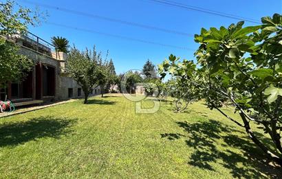 BEYKOZ ACARKENT'TE BR TİPİ TADİLATLI 7+2 SATILIK VİLLA