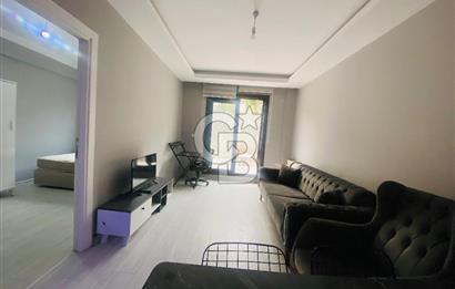 BUCA MENDERES HALK CADDESİNDE EŞYALI SATILIK 1+1  DAİRE
