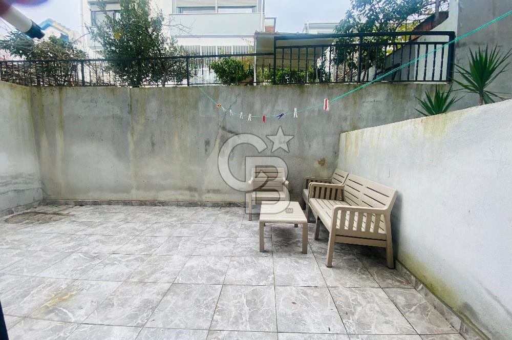 BUCA MENDERES HALK CADDESİNDE EŞYALI SATILIK 1+1  DAİRE
